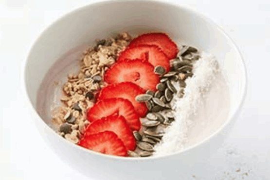 Bowl de fraises & Amandes